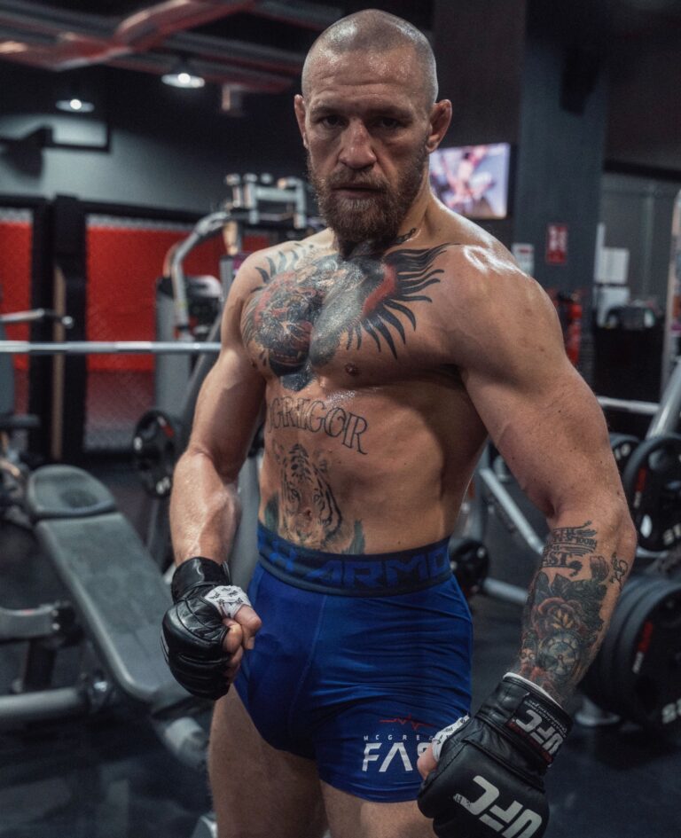 Conor McGregor makes disappointing return