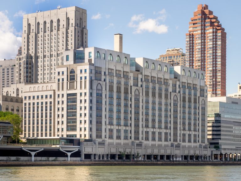 First woman cured of HIV using umbilical cord blood