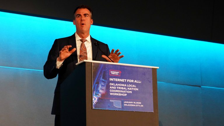 Kevin Stitt still battling to allow sports betting in Oklahoma