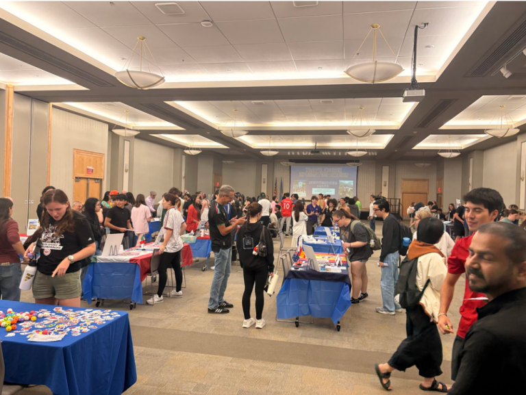 Semester kicks off with Study Abroad Fair!