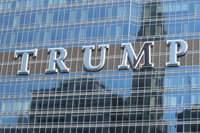 Coverage of Trump’s tax returns avoids real issue