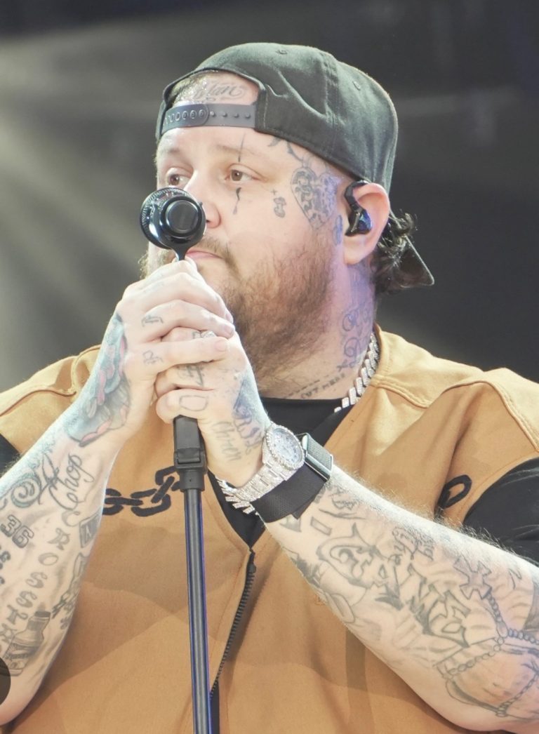 Oklahoma inmates honour Jelly Roll’s work